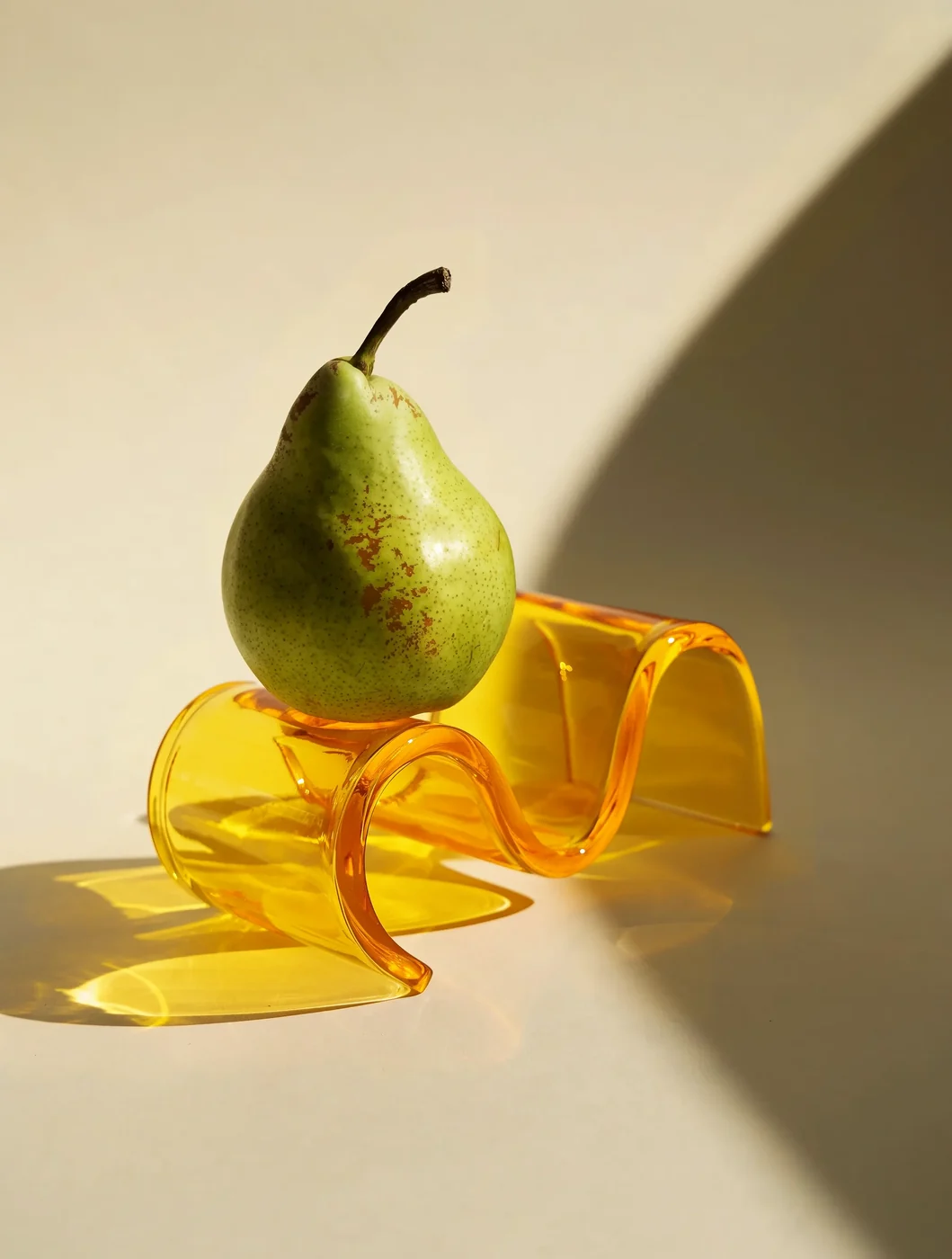 Glass stand color study