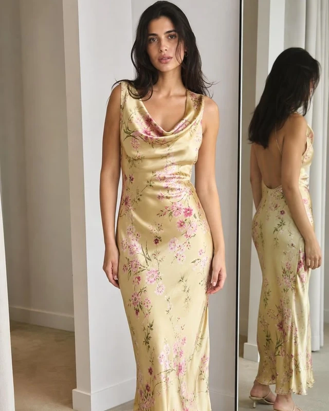Virtual try on clothes